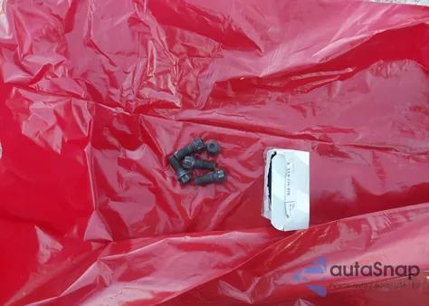 2018 BMW X5 M z USA, uszkodzony, nr VIN 5YMKT6C50J0Y83357